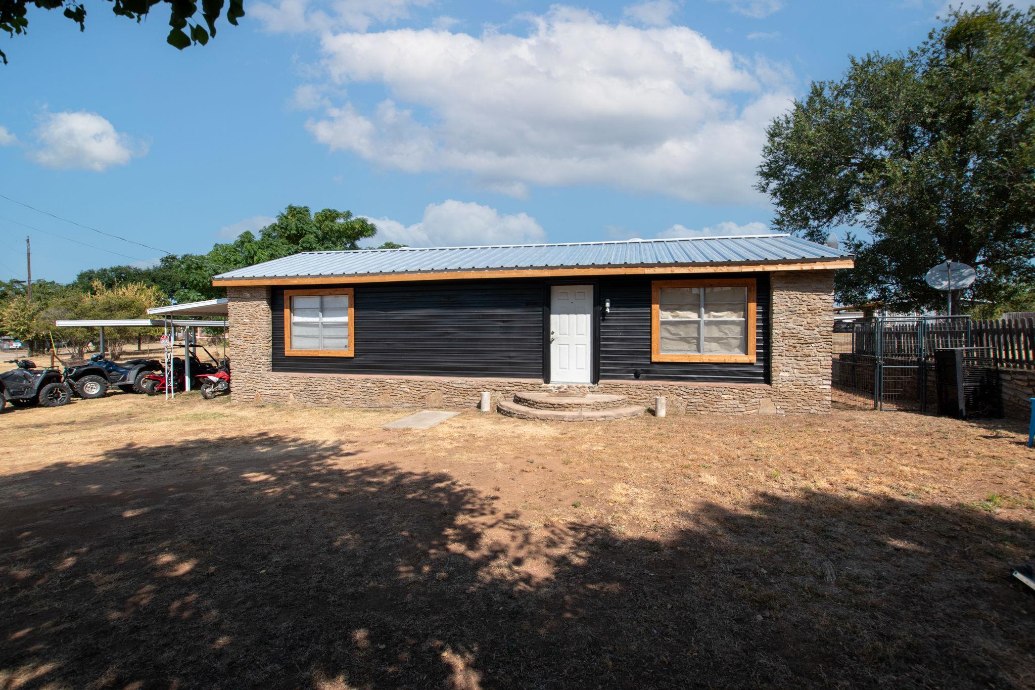 817 Ridgeway None Property Photo 1