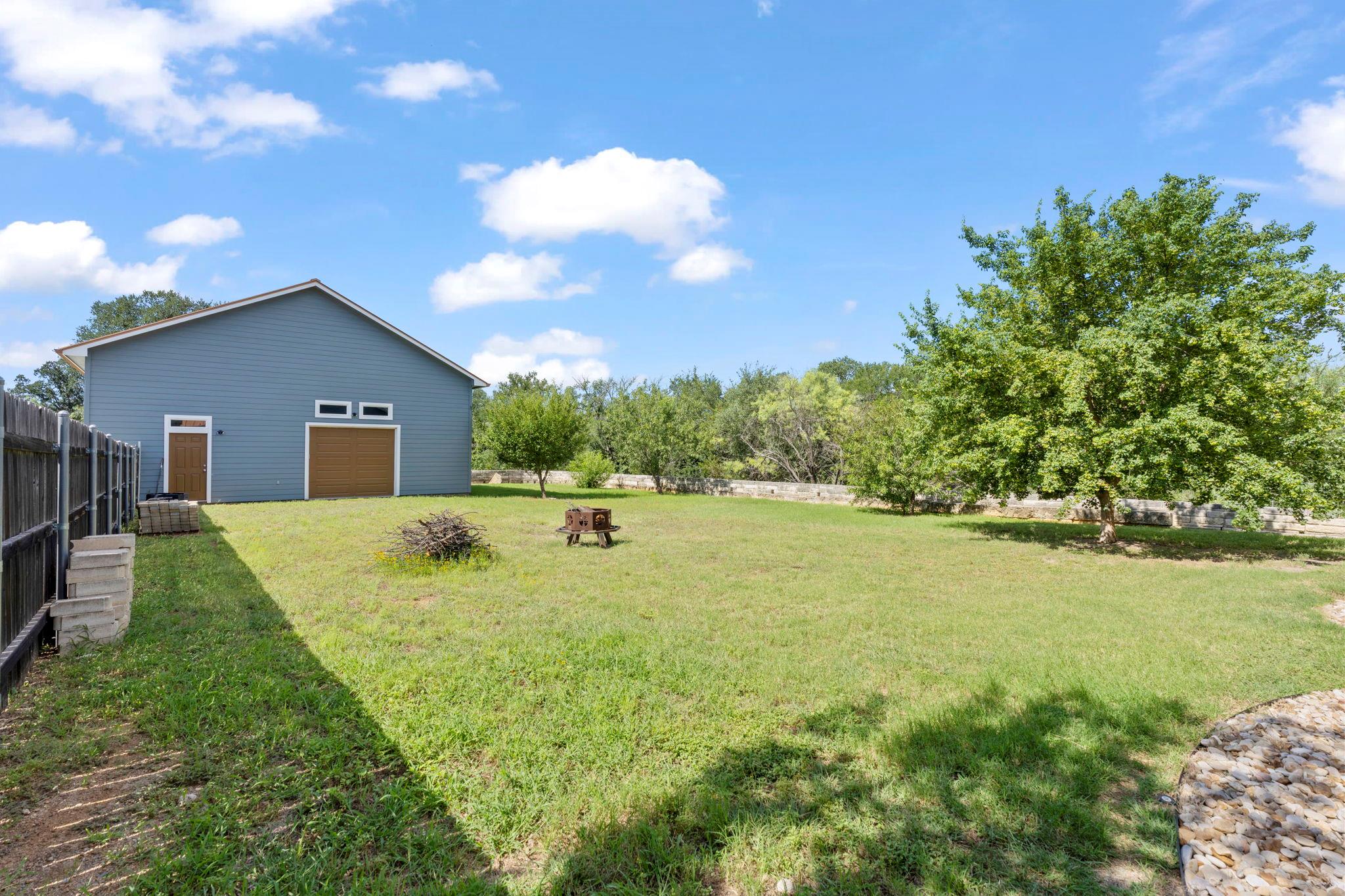 107 Kandi Ln Property Photo 24
