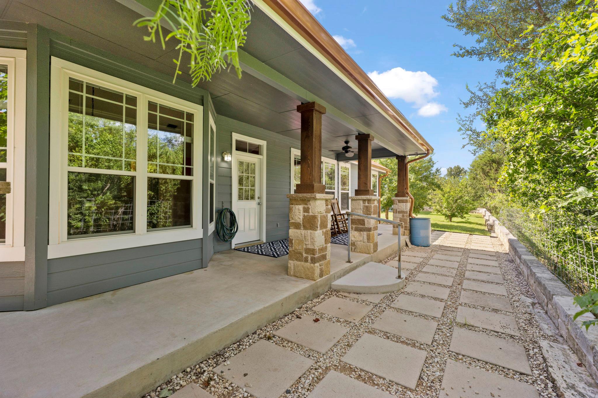 107 Kandi Ln Property Photo 26