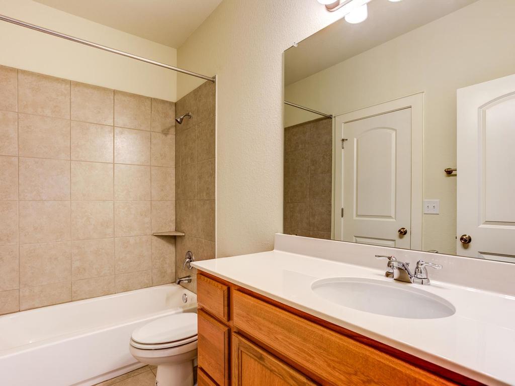 3904 Kennedy Grace Ln Property Photo 11
