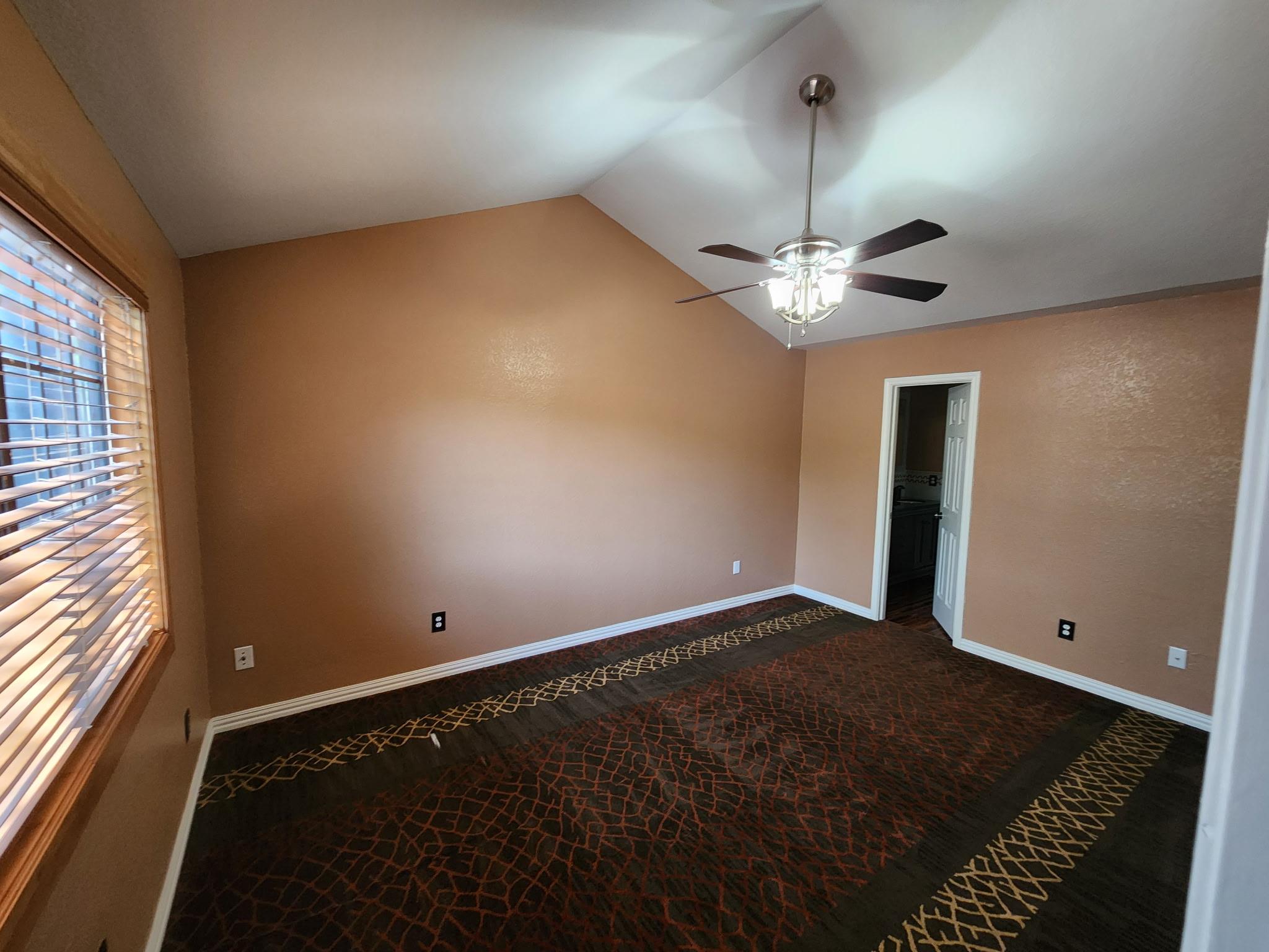 12337 Yarmont Way Property Photo 15