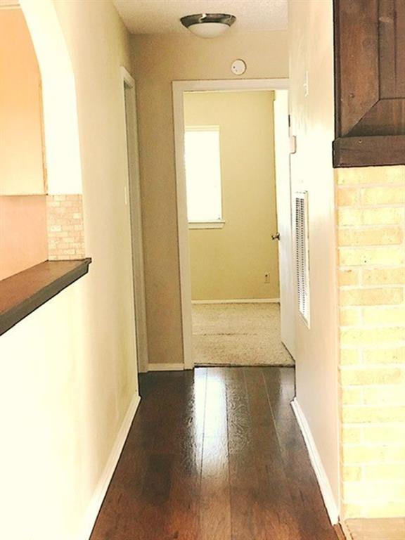 908 Poplar St #202 Property Photo 12