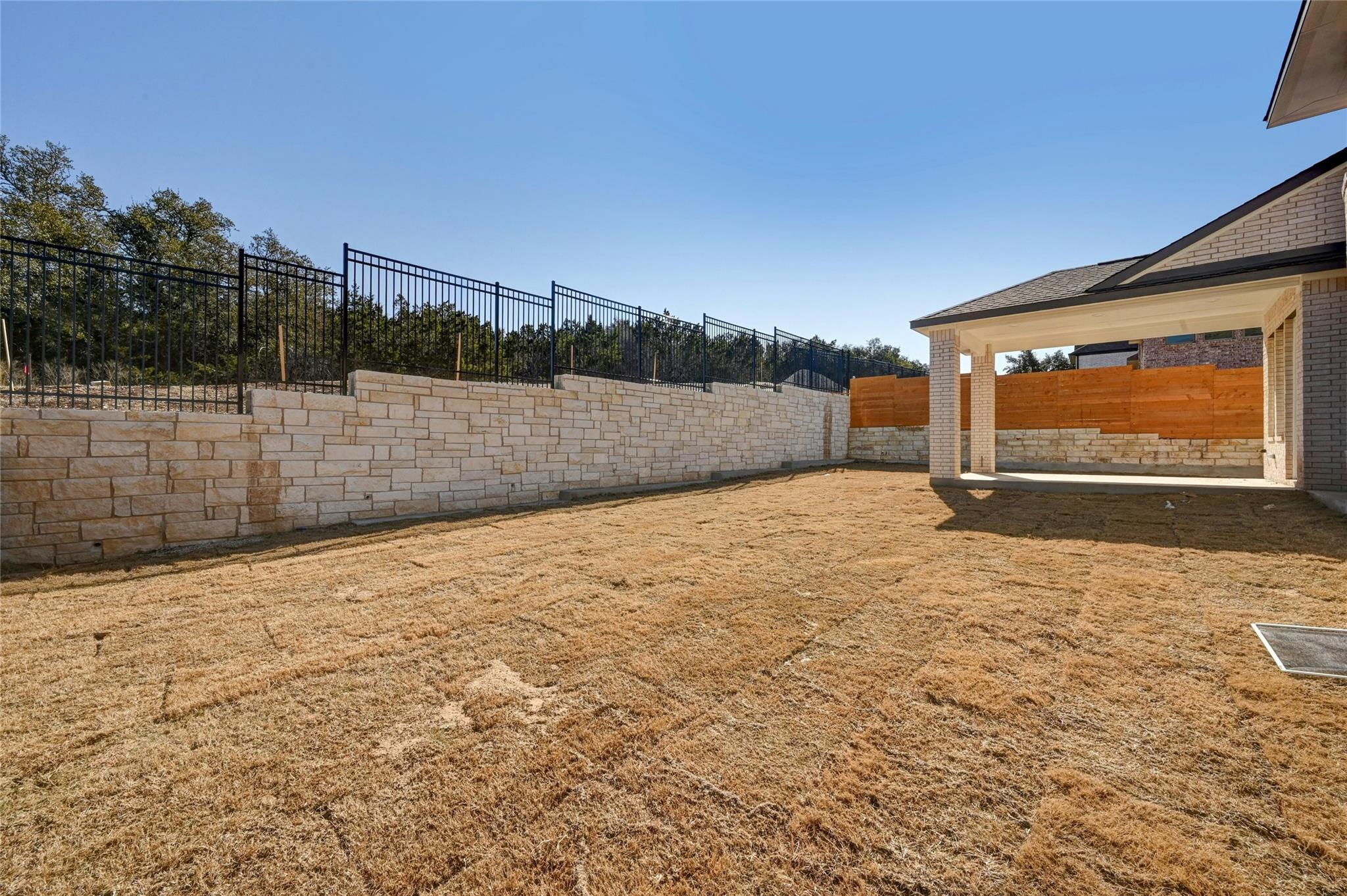 7701 Becasseau Dr Property Photo 24