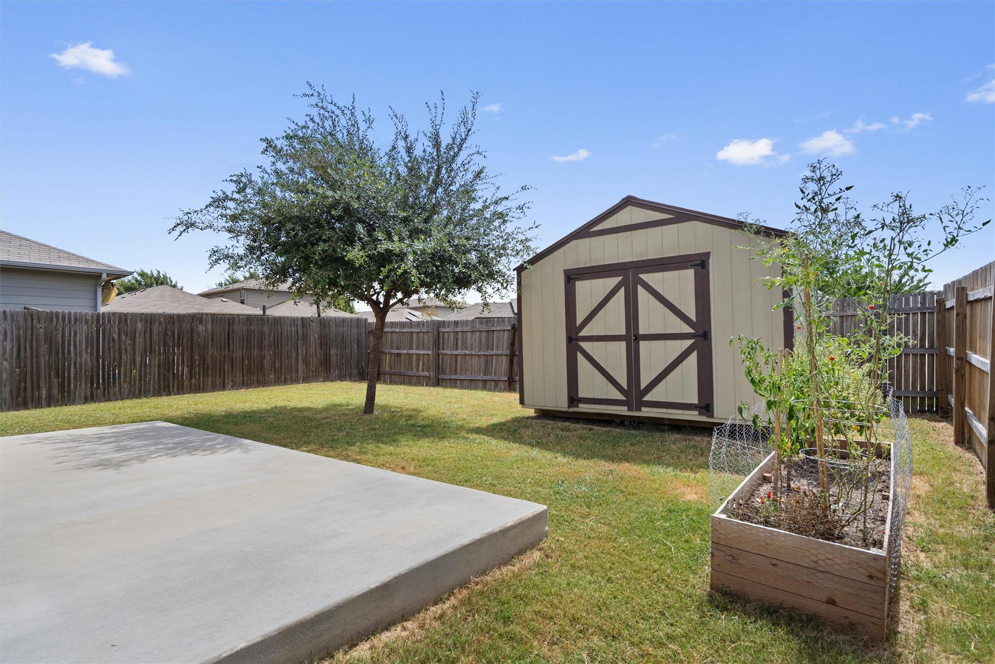 14601 Strata Rd Property Photo 27
