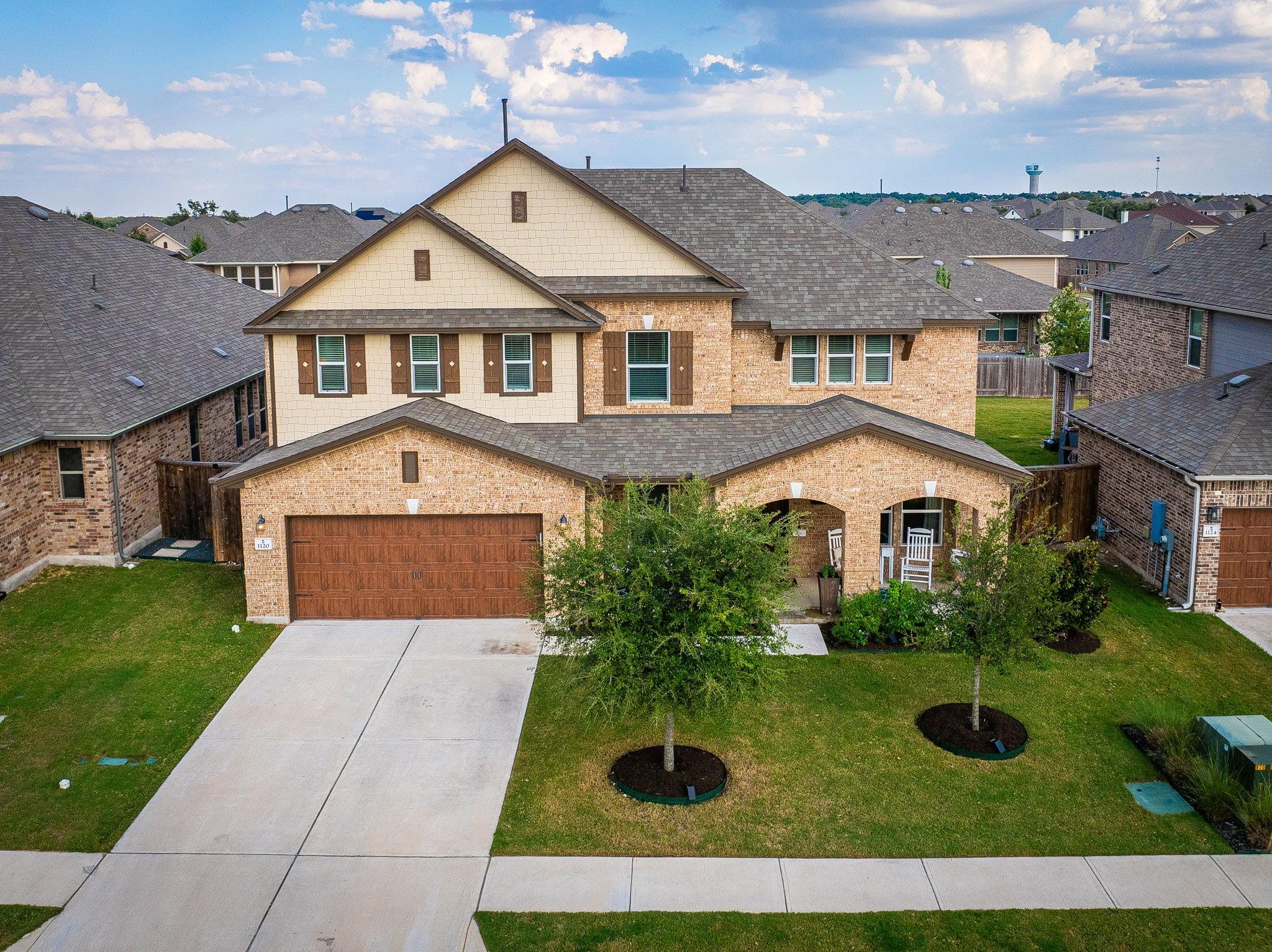 1120 Euless Ln Property Photo 4