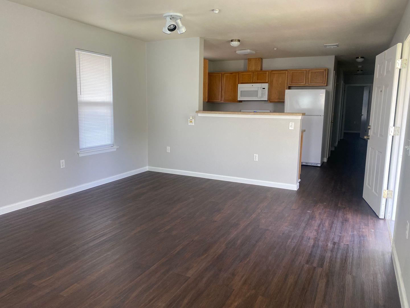 601 N Bastrop St Property Photo 15