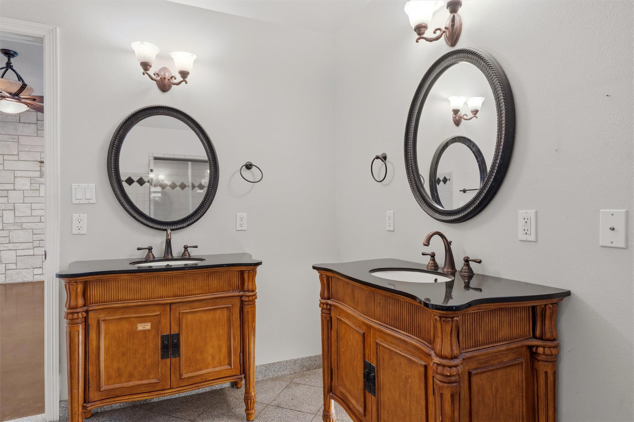 12011 Dove Haven Dr Property Photo 18