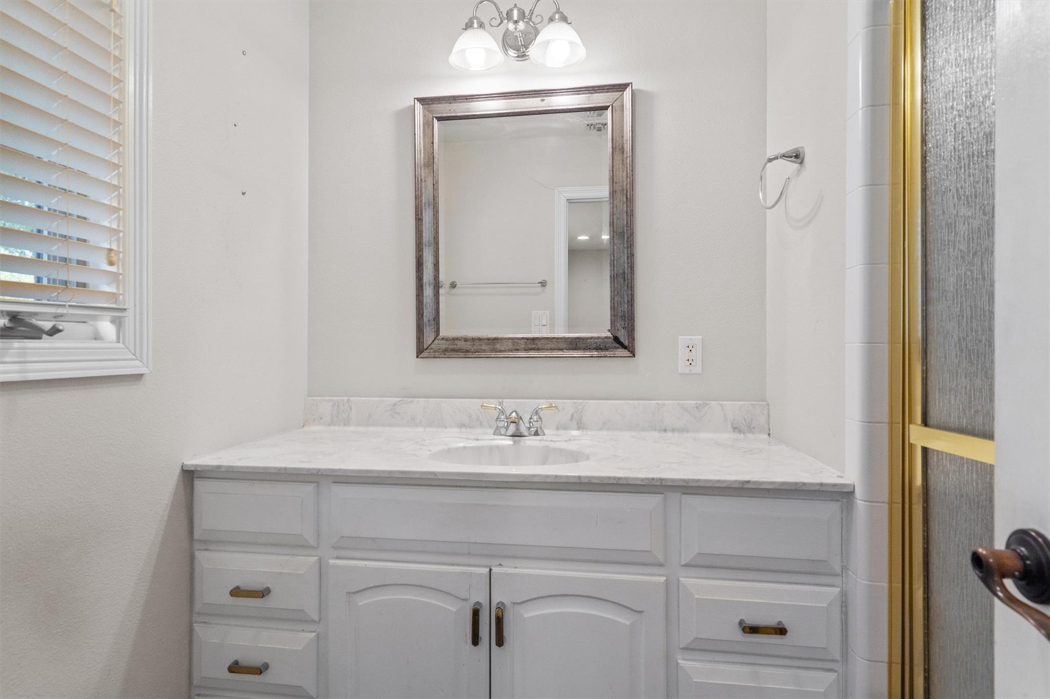 12011 Dove Haven Dr Property Photo 21