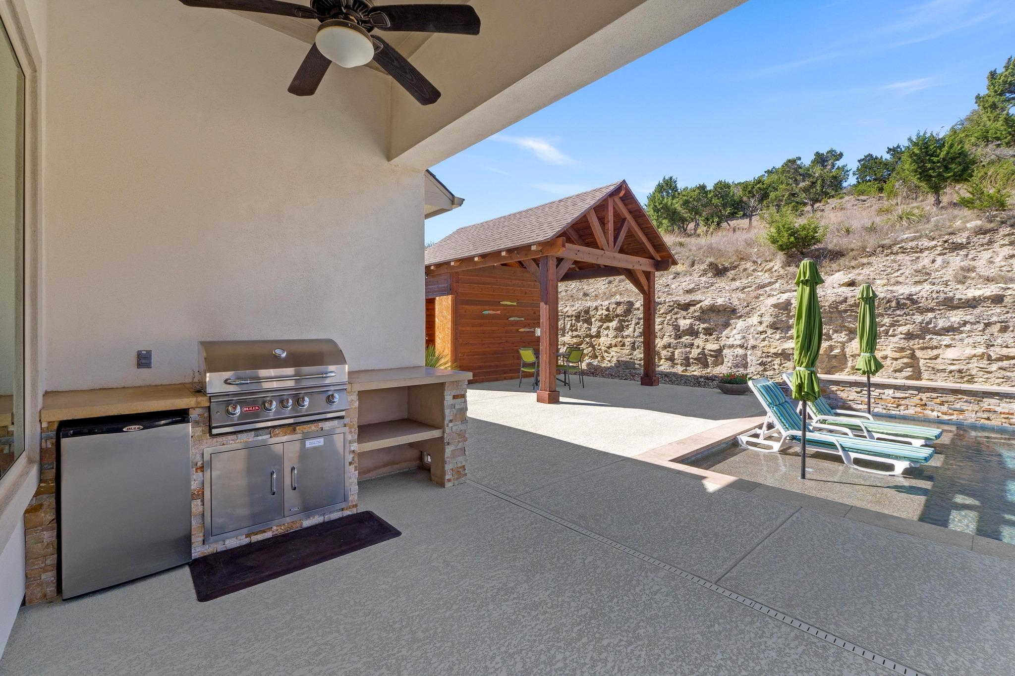 155 Riva Ridge Pl Property Photo 8