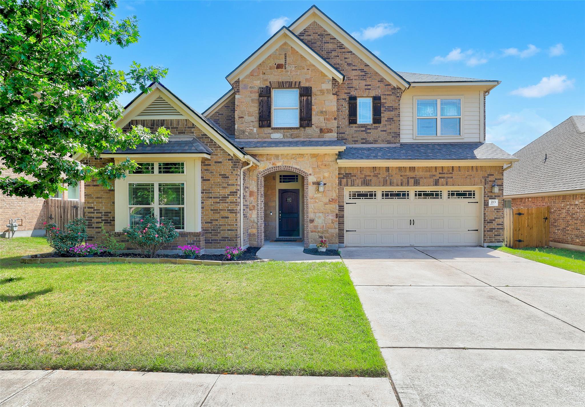 Real Estate Main Image