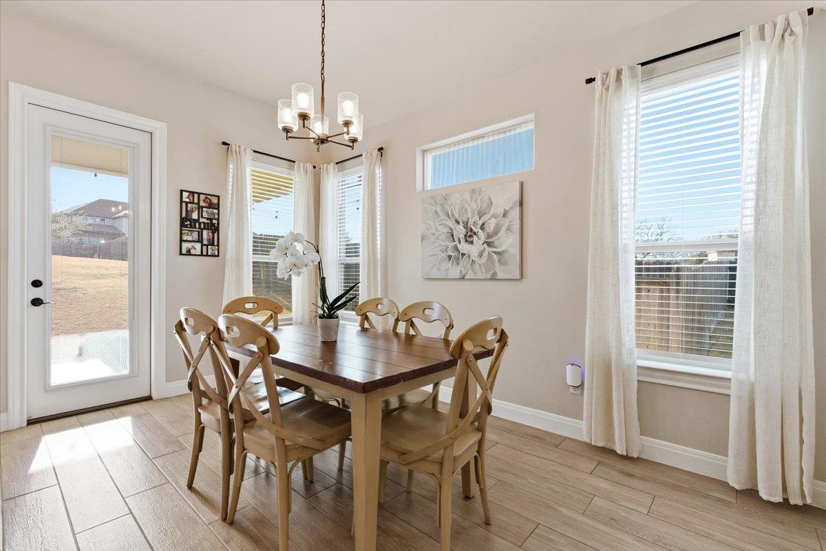 304 Morning Ridge Ct Property Photo 15