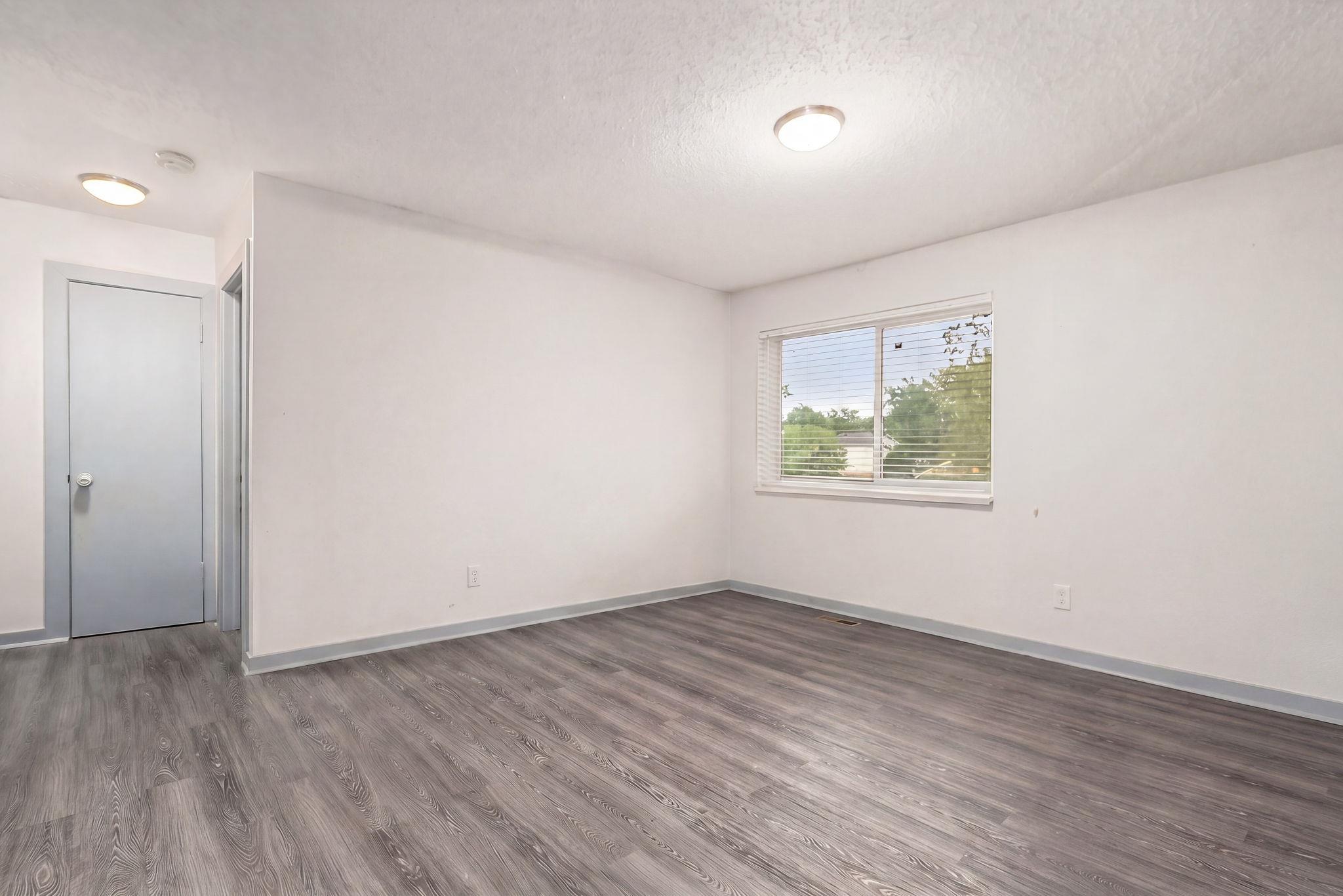 2406 Bucks Run Property Photo 3