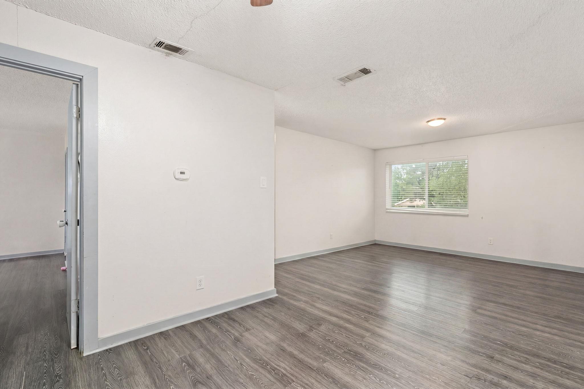 2406 Bucks Run Property Photo 10