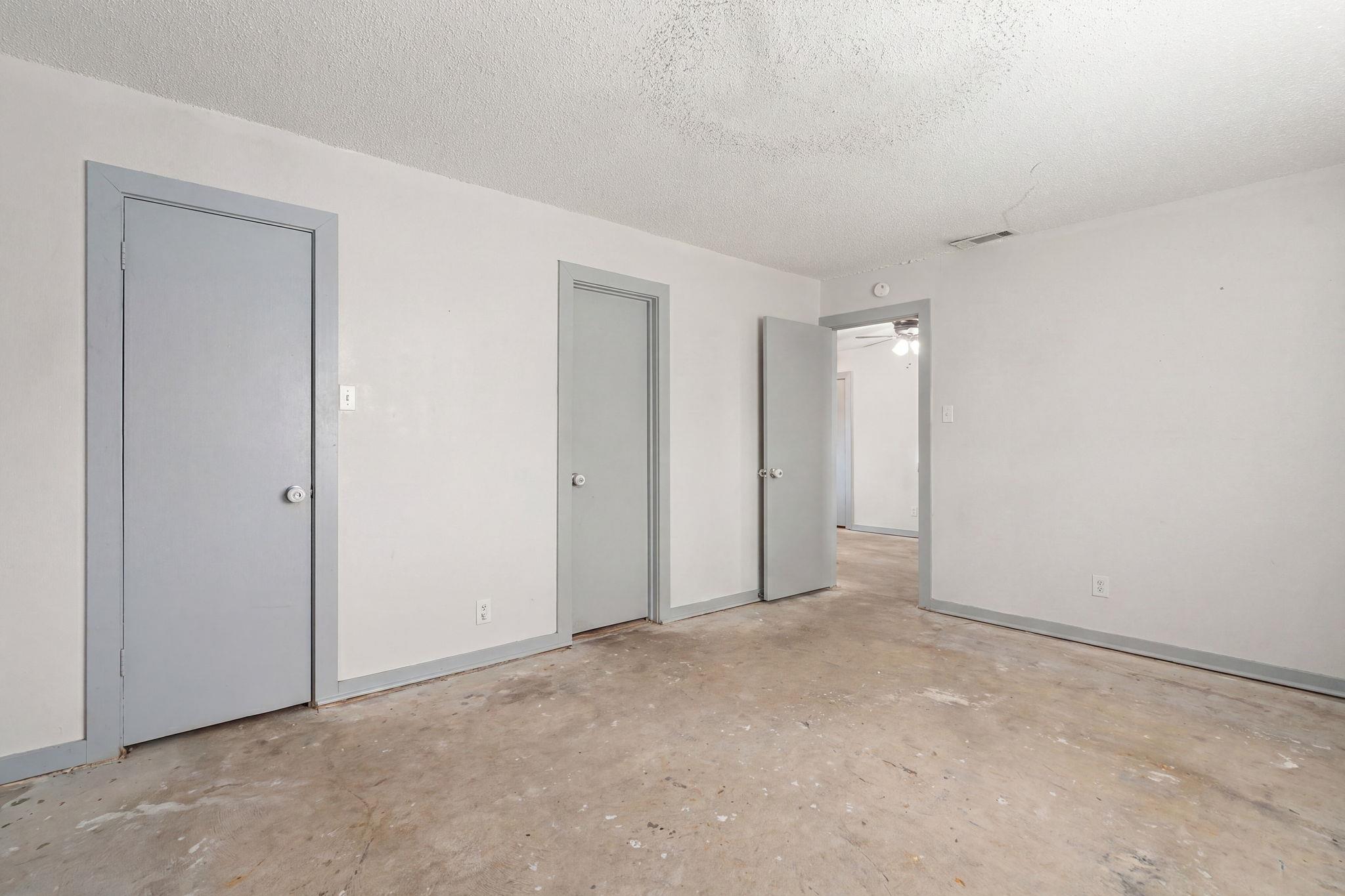 2406 Bucks Run Property Photo 16