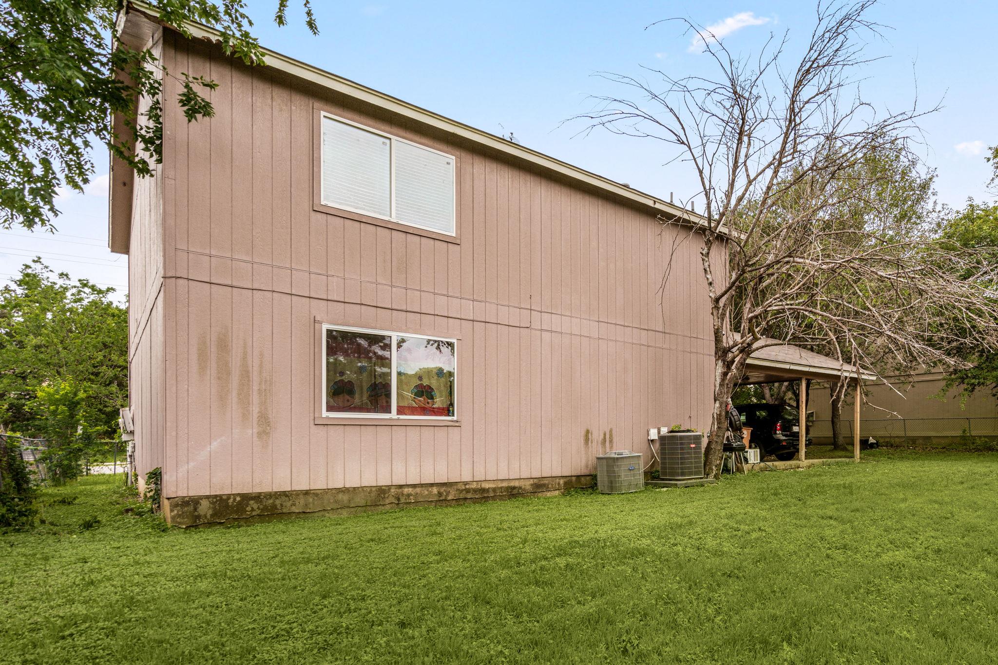2406 Bucks Run Property Photo 21