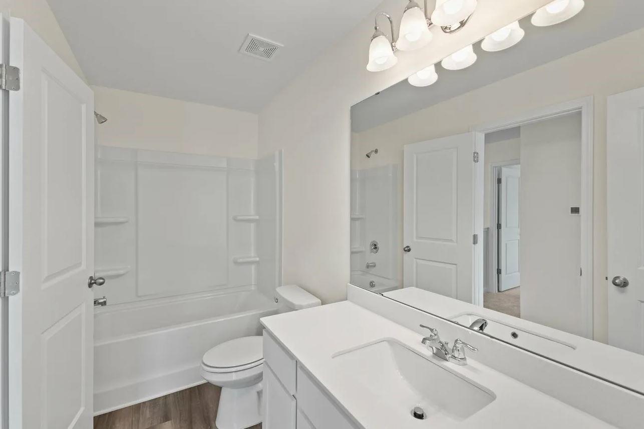 508 Lagoon Dr Property Photo 26
