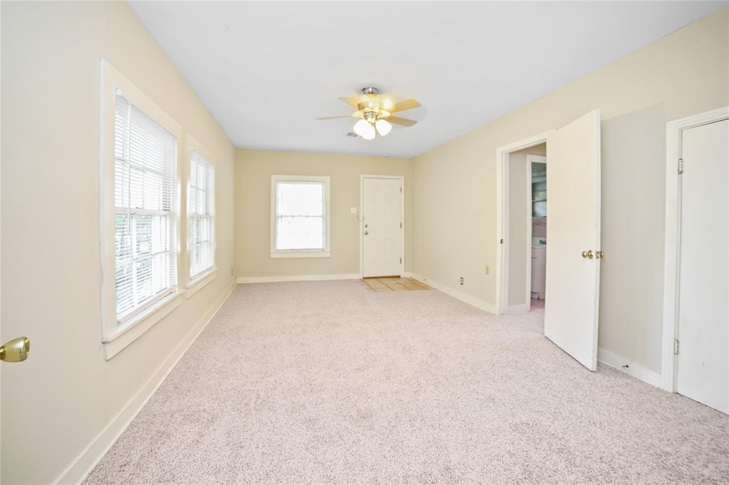 310 Franklin Blvd Property Photo 12