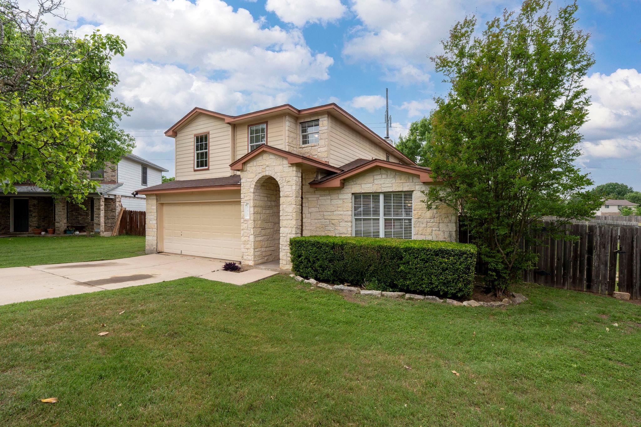 141 Sydneys Way Property Photo 1