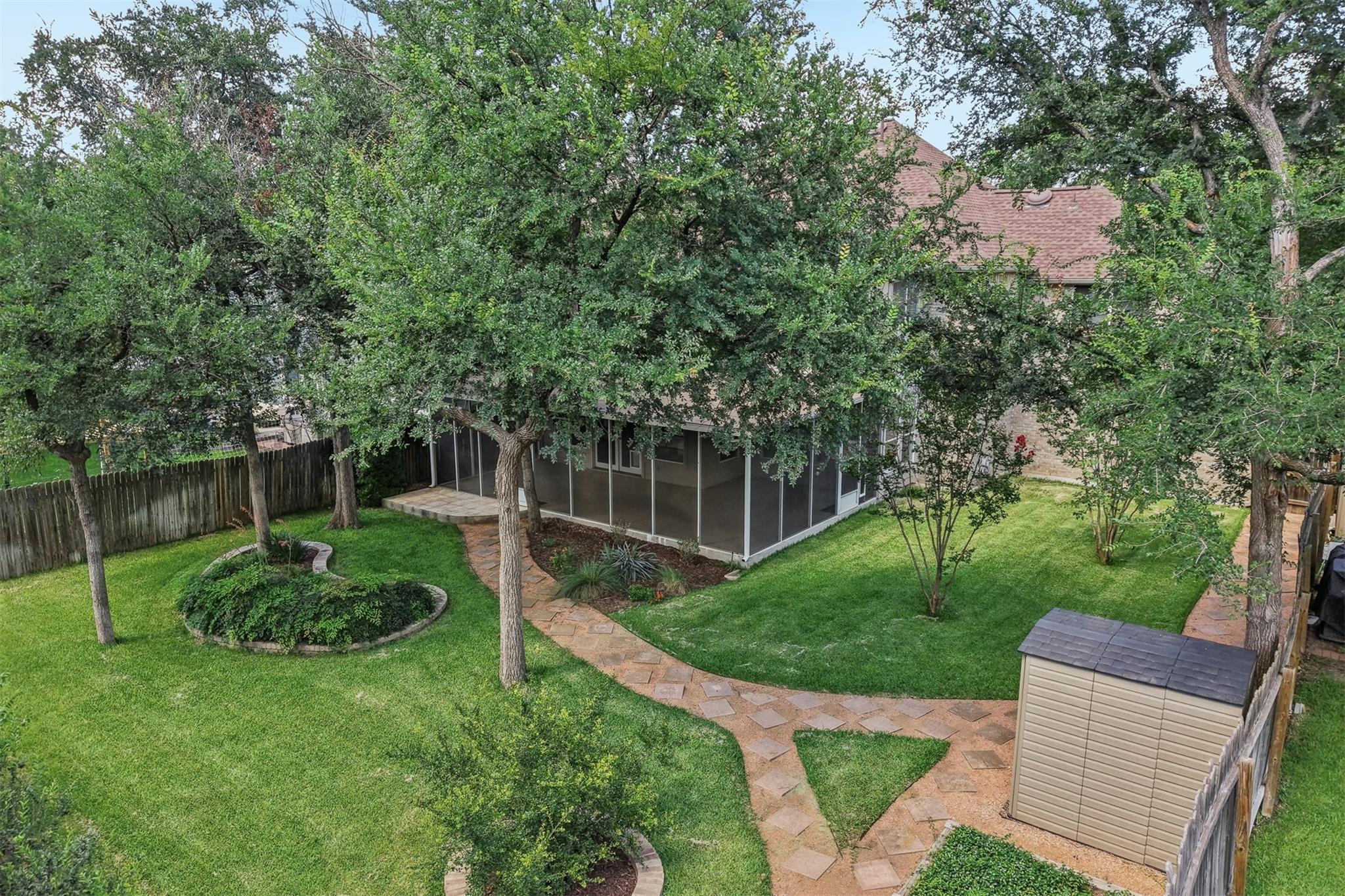 12712 Twisted Briar Ln Property Photo 28