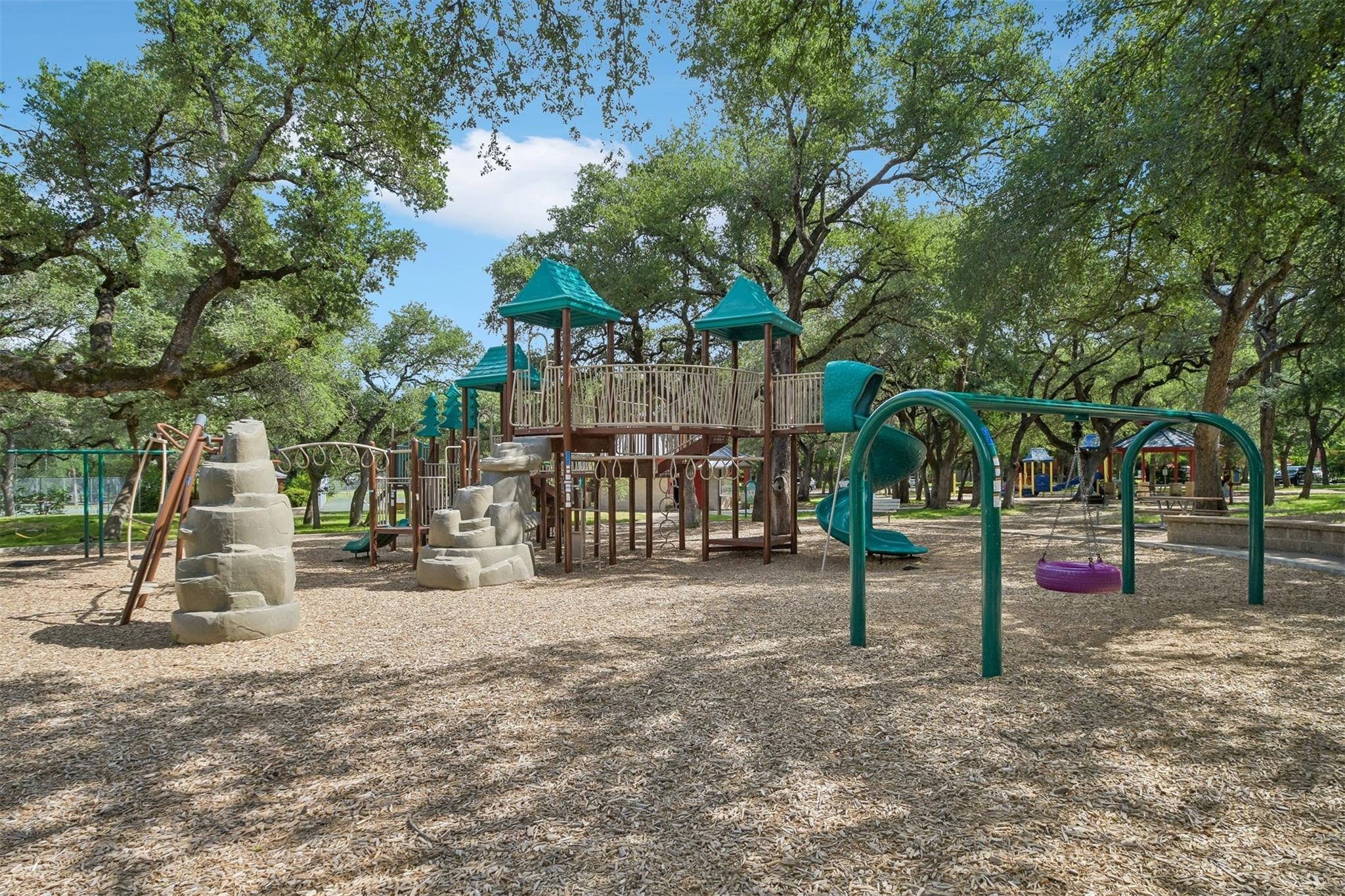 12712 Twisted Briar Ln Property Photo 32