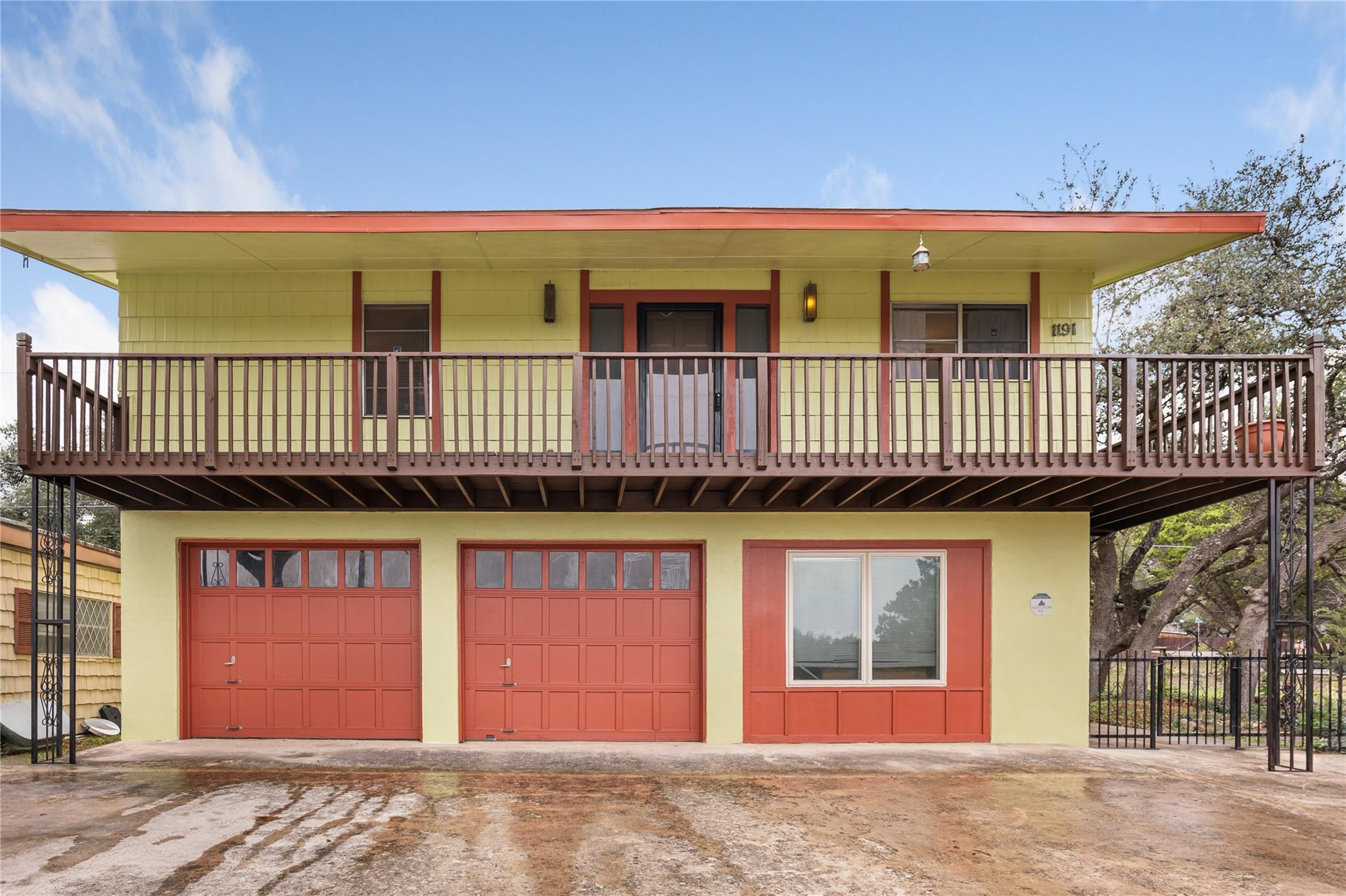 1191 Dawnridge Dr Property Photo 1