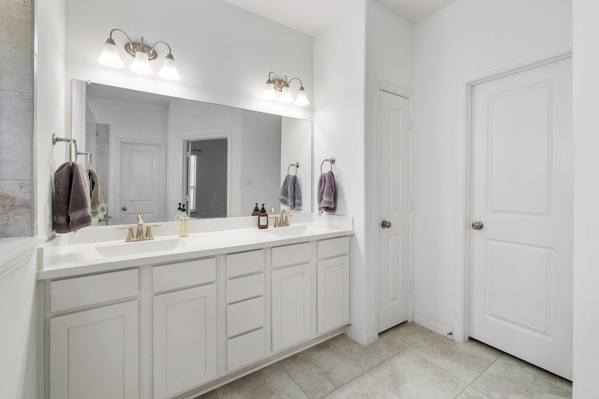 718 Hereford Loop Property Photo 19