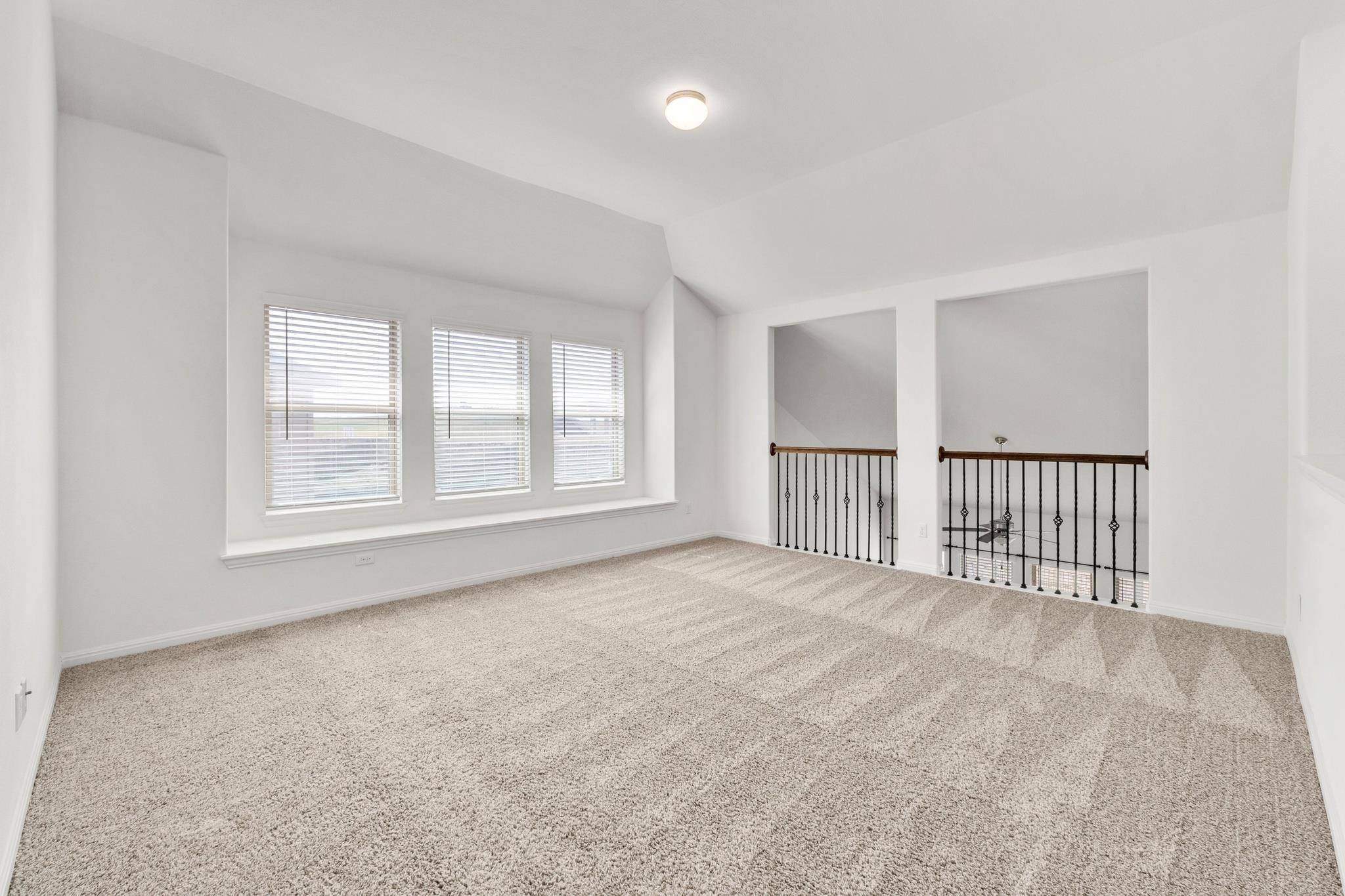 718 Hereford Loop Property Photo 25