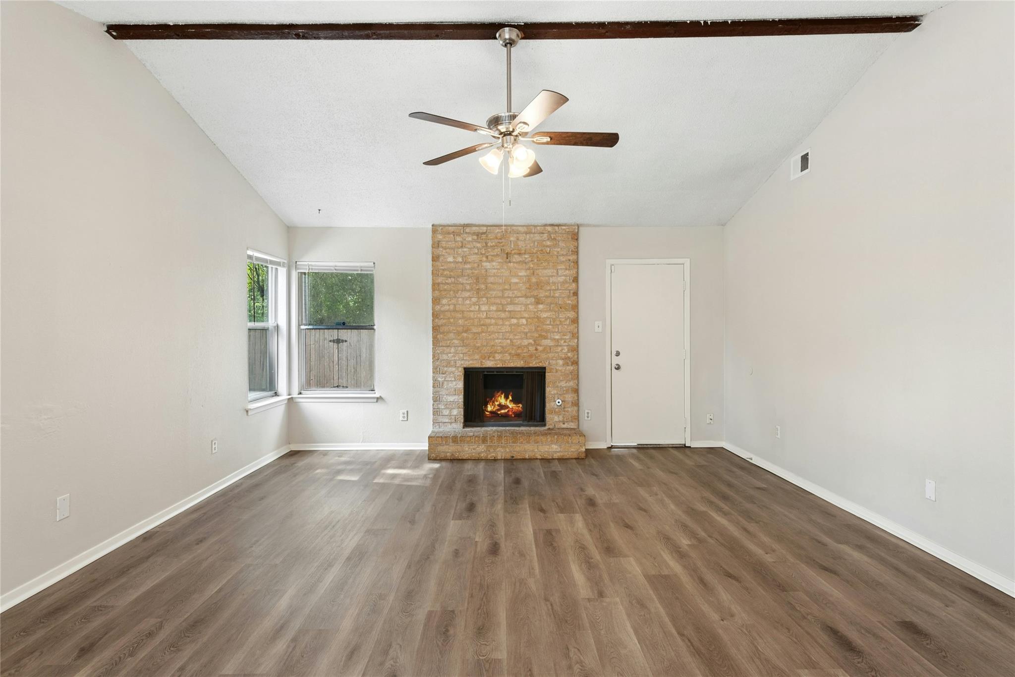 13187 Mill Stone Dr Property Photo 4
