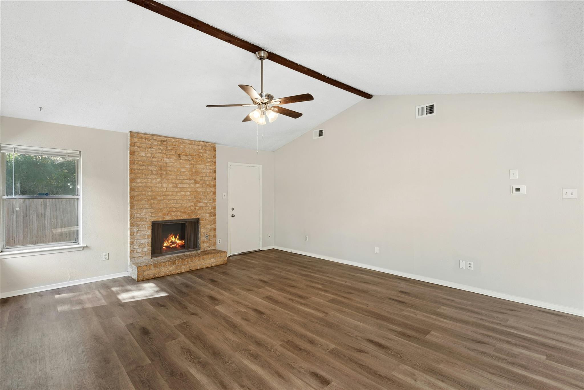 13187 Mill Stone Dr Property Photo 7