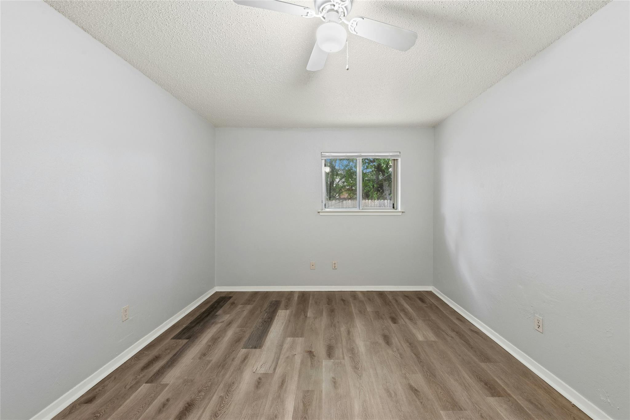 13187 Mill Stone Dr Property Photo 19