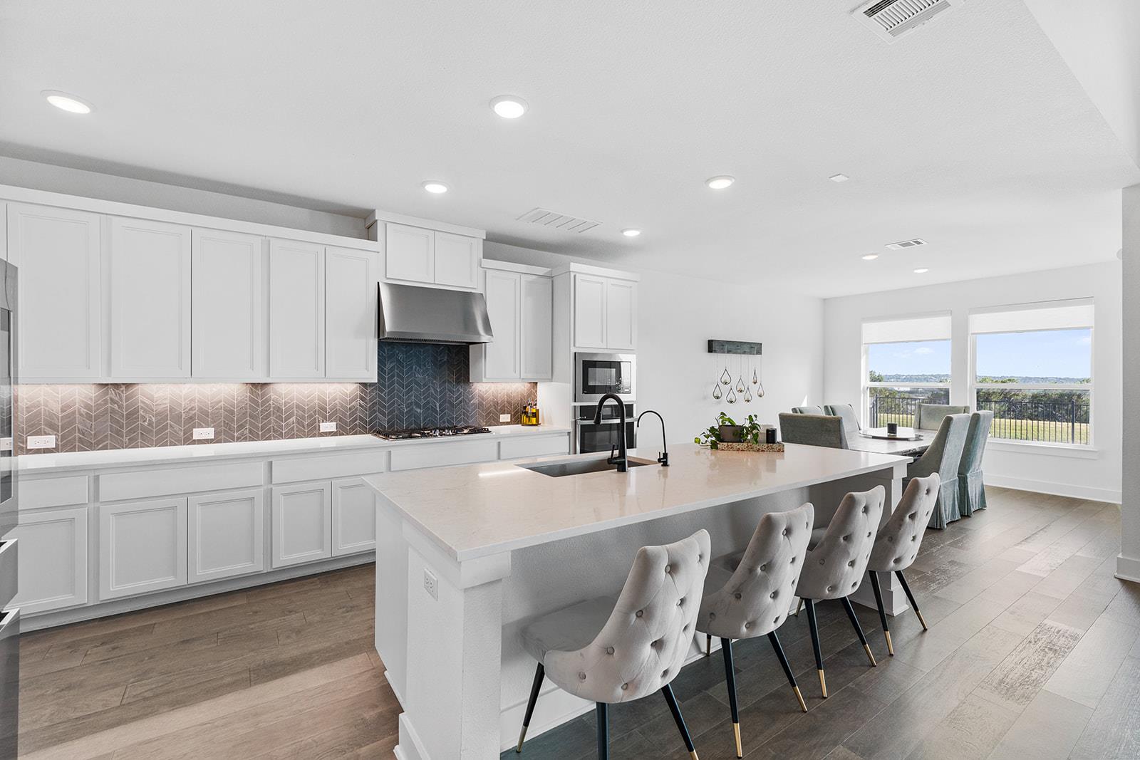 2717 Painted Sky Bnd Property Photo 5