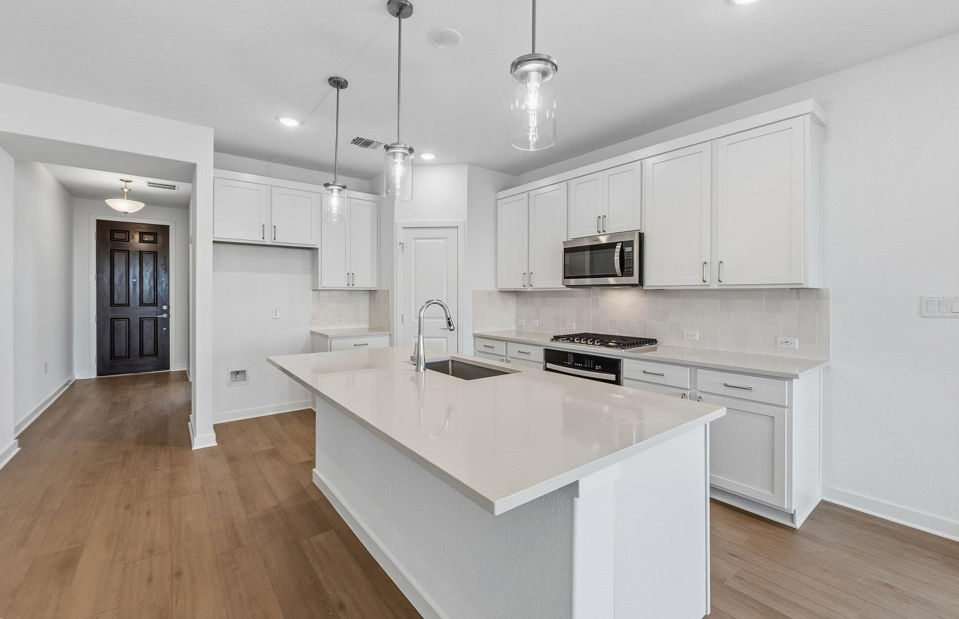 16107 Emma Edge Ln Property Photo 5