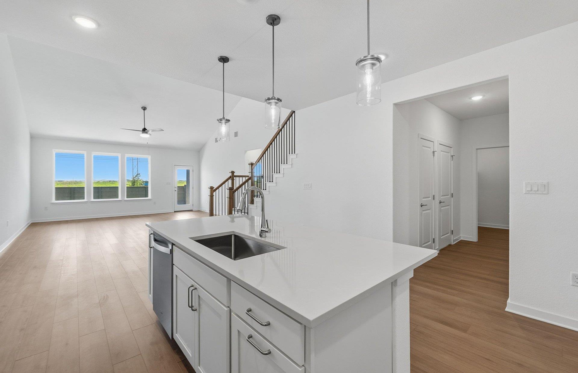16107 Emma Edge Ln Property Photo 6