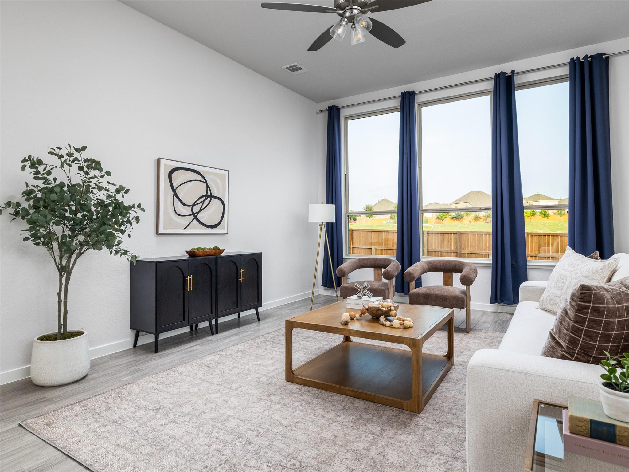 606 Spinnaker Loop Property Photo 4