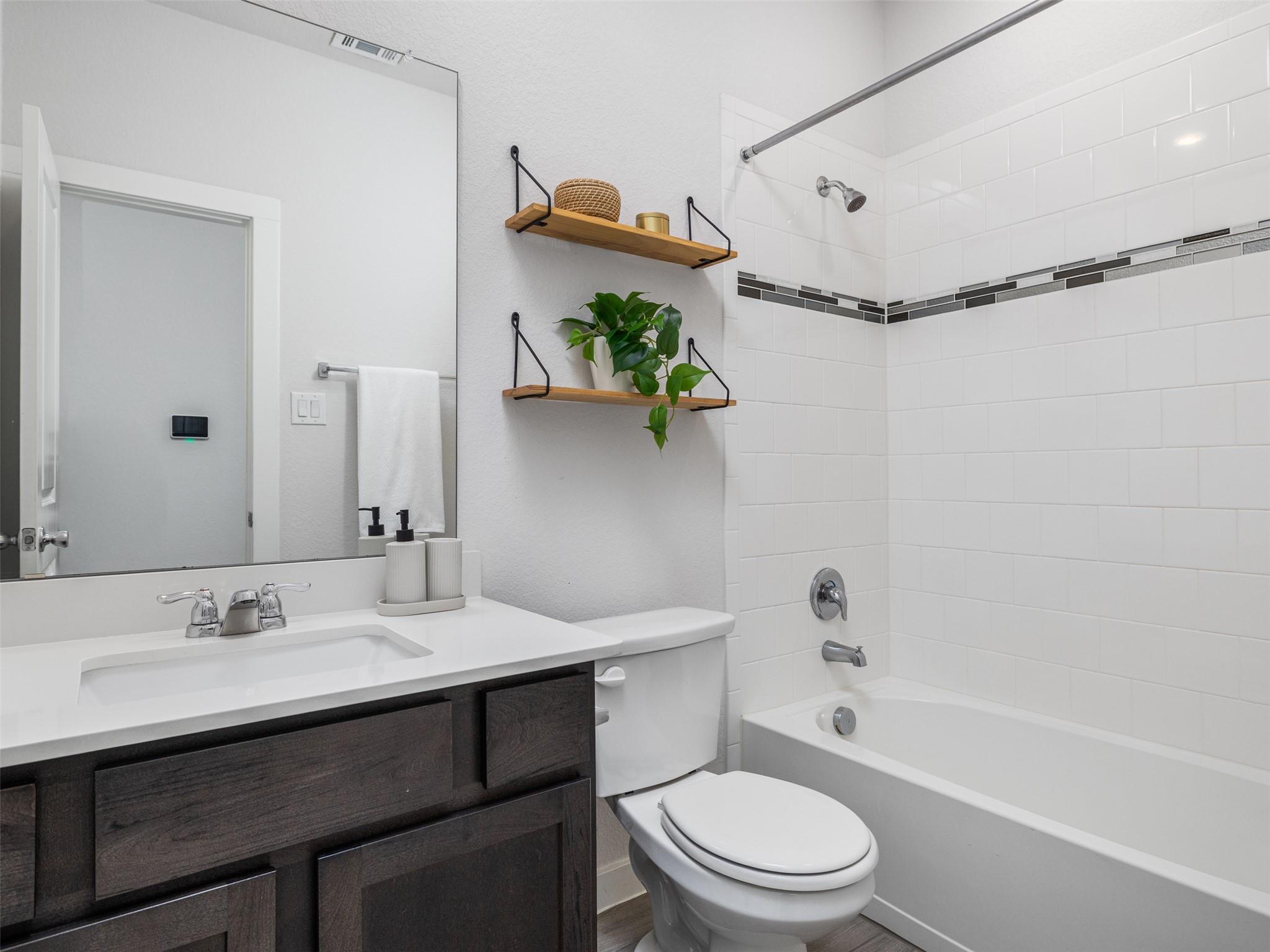 606 Spinnaker Loop Property Photo 16
