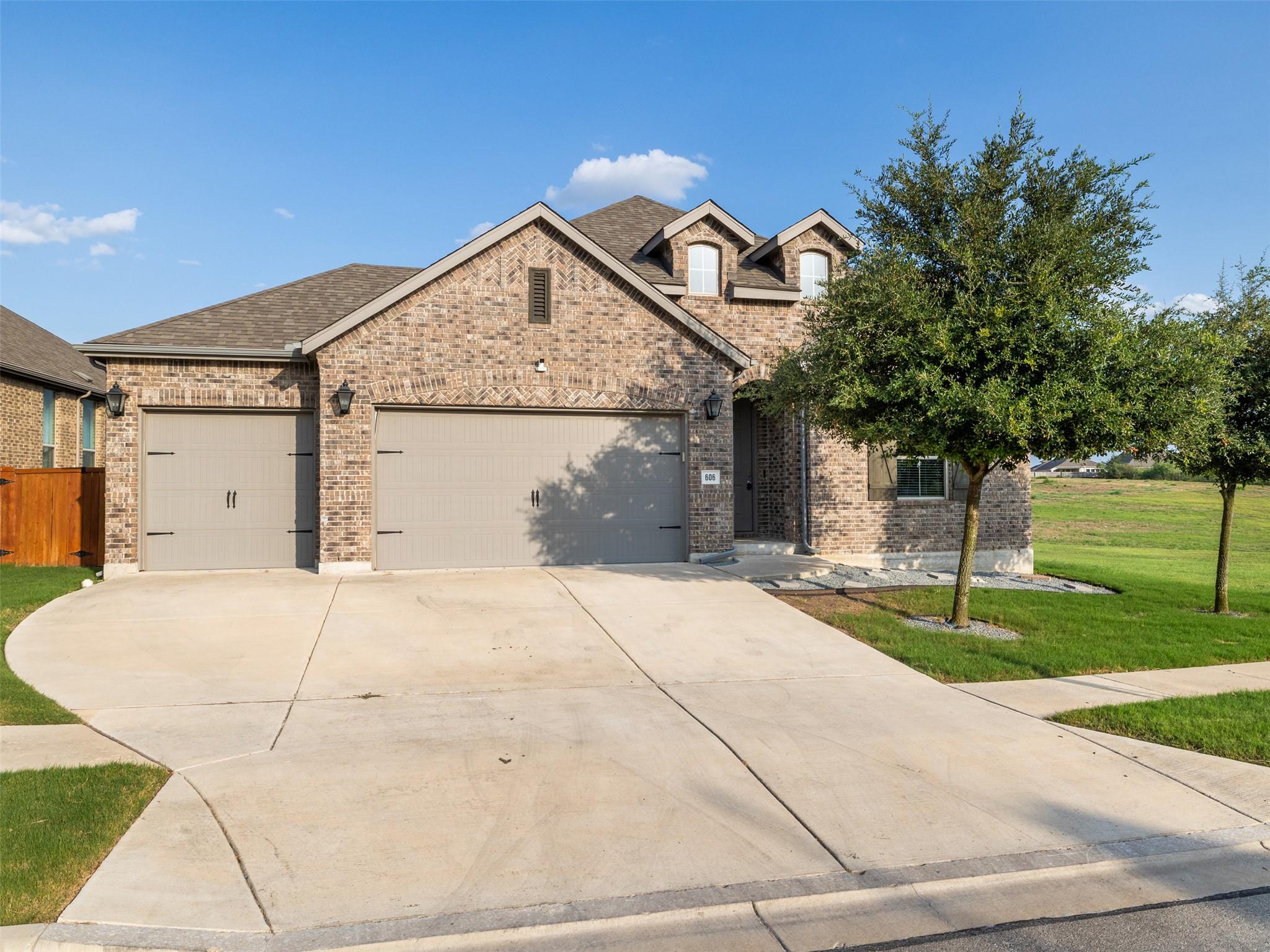 606 Spinnaker Loop Property Photo 24