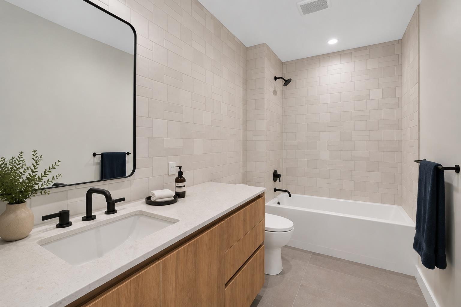 84 East Ave None #3808 Property Photo 4