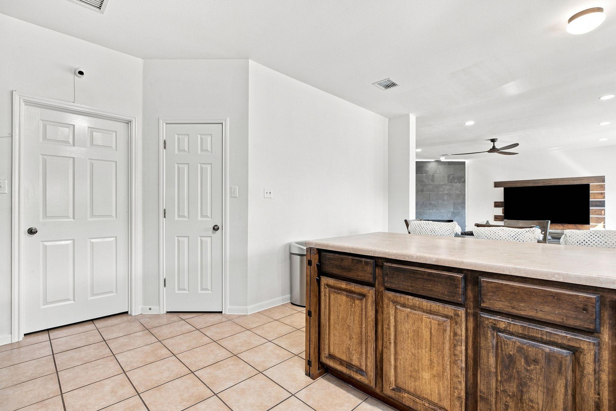 100 Wild Cat Dr Property Photo 13