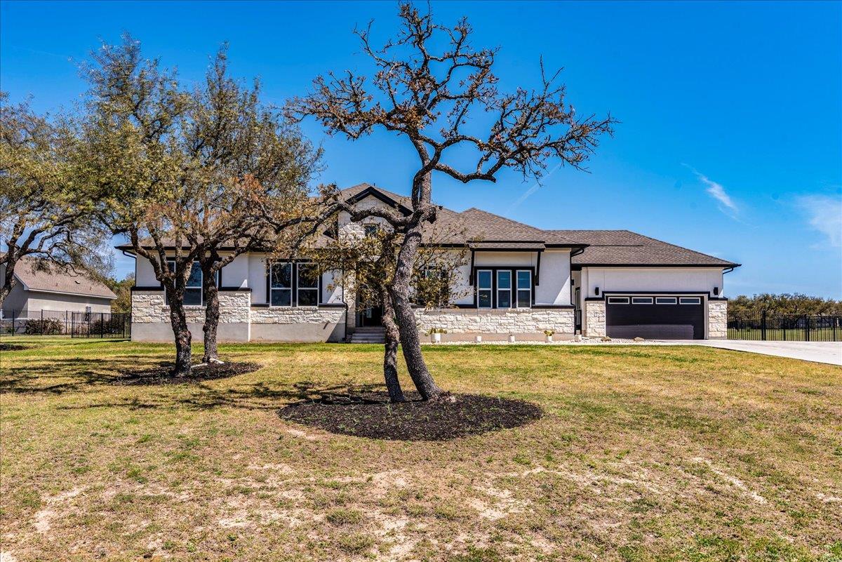 231 Call Dr Property Photo