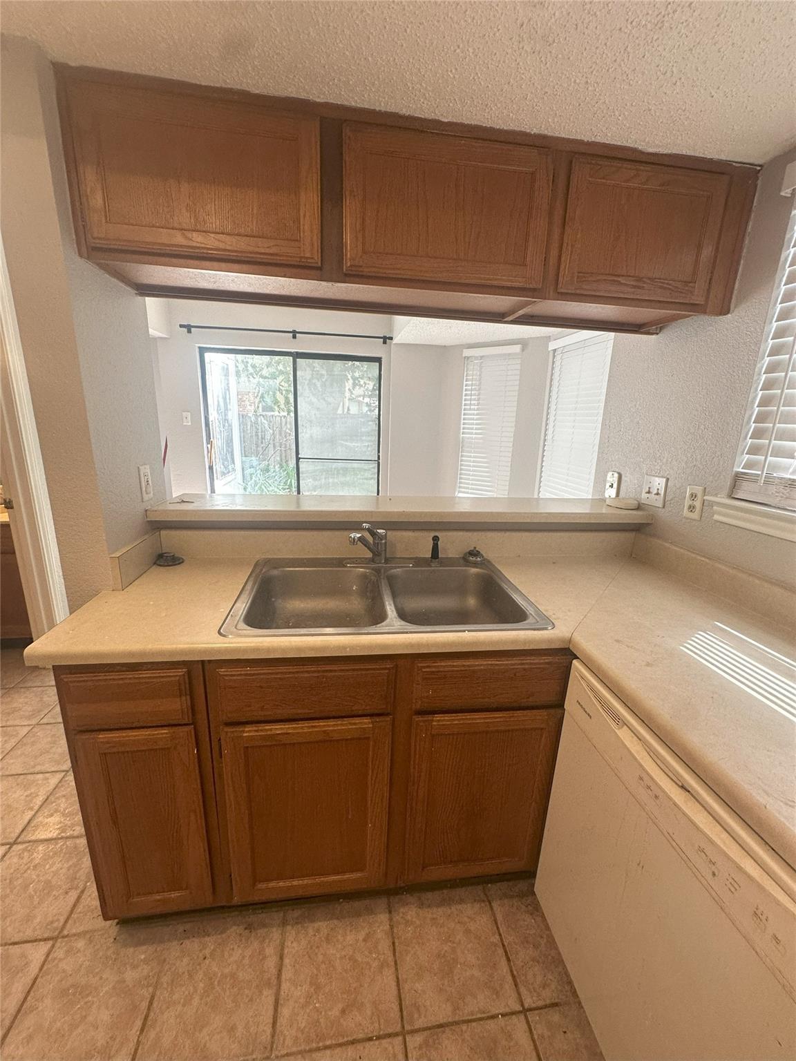 7800 Chimayo Cv #b Property Photo 7