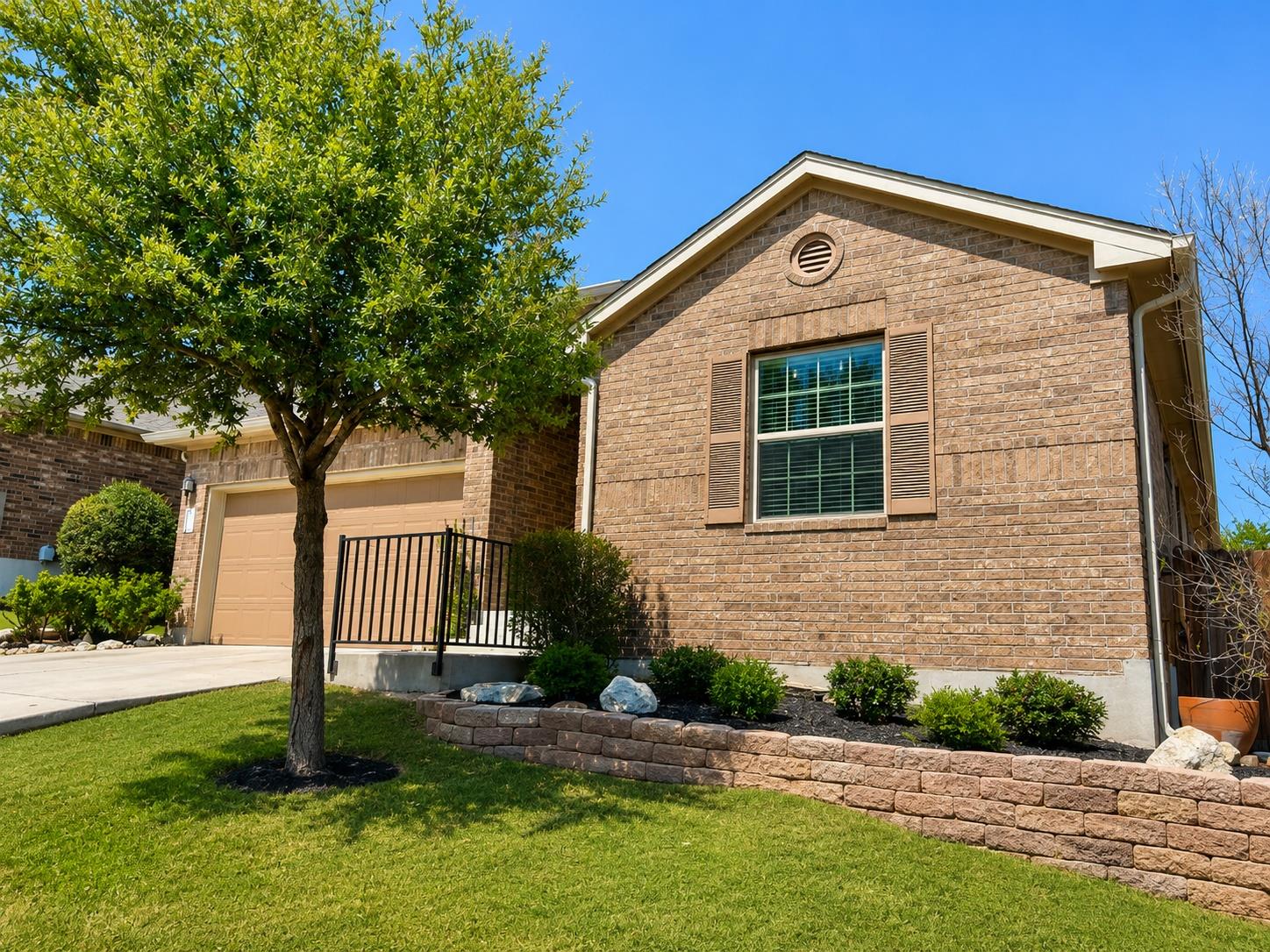 18512 Rio Chama Ln Property Photo 1