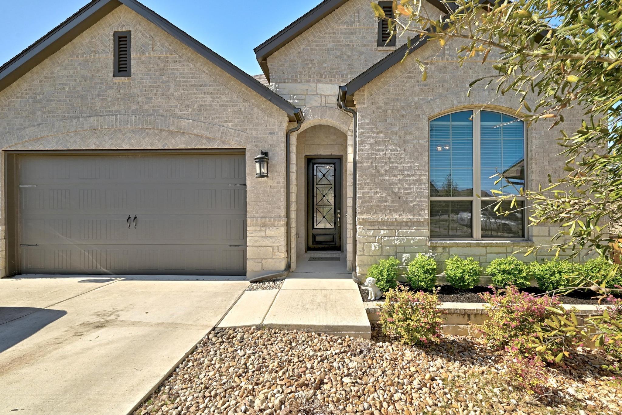 6 Creeks Ph 1 Sec 3 Real Estate Listings Main Image