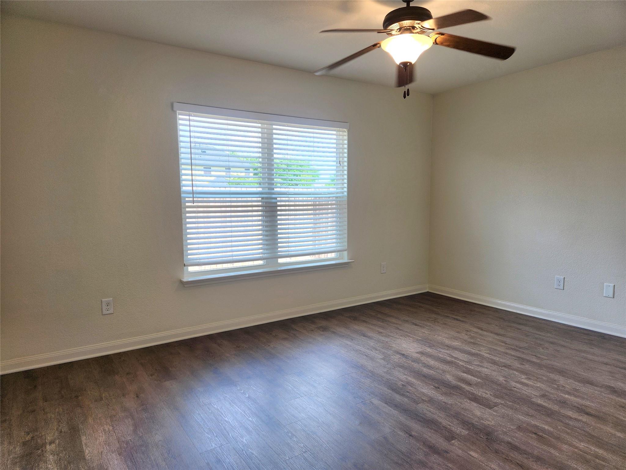1616 Treeta Trl Property Photo 9