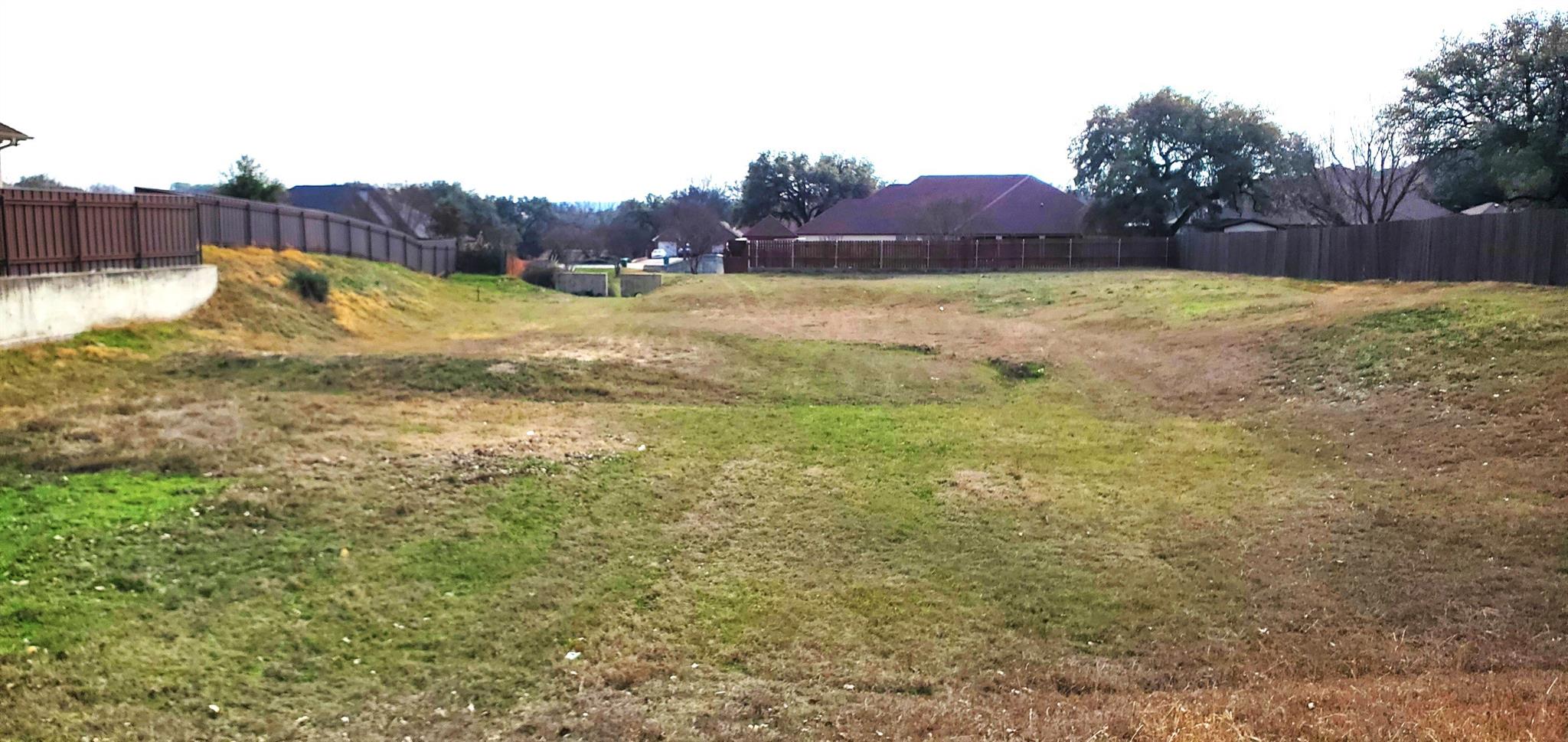 1408 Gomer Ln Property Photo