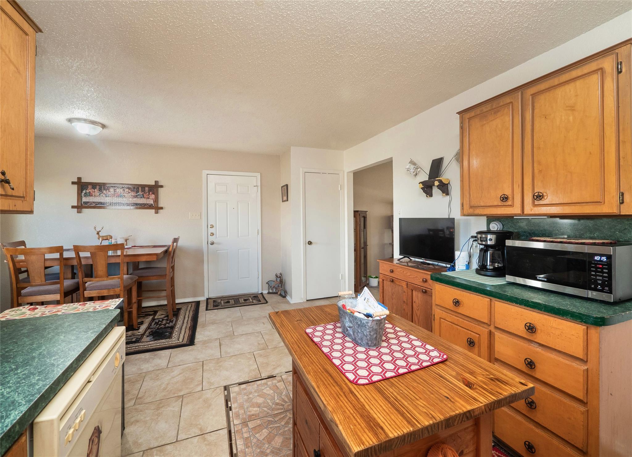 2909 Kim Dr Property Photo 11