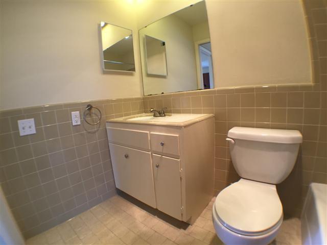 2703 Swisher St 306a Property Photo 20