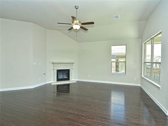 916 Purple Moor Pass Property Photo 6