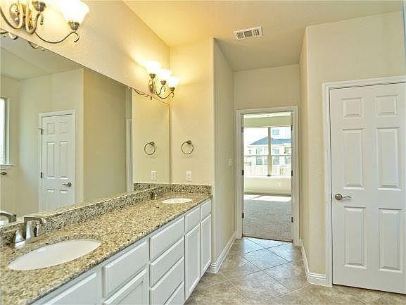 916 Purple Moor Pass Property Photo 20