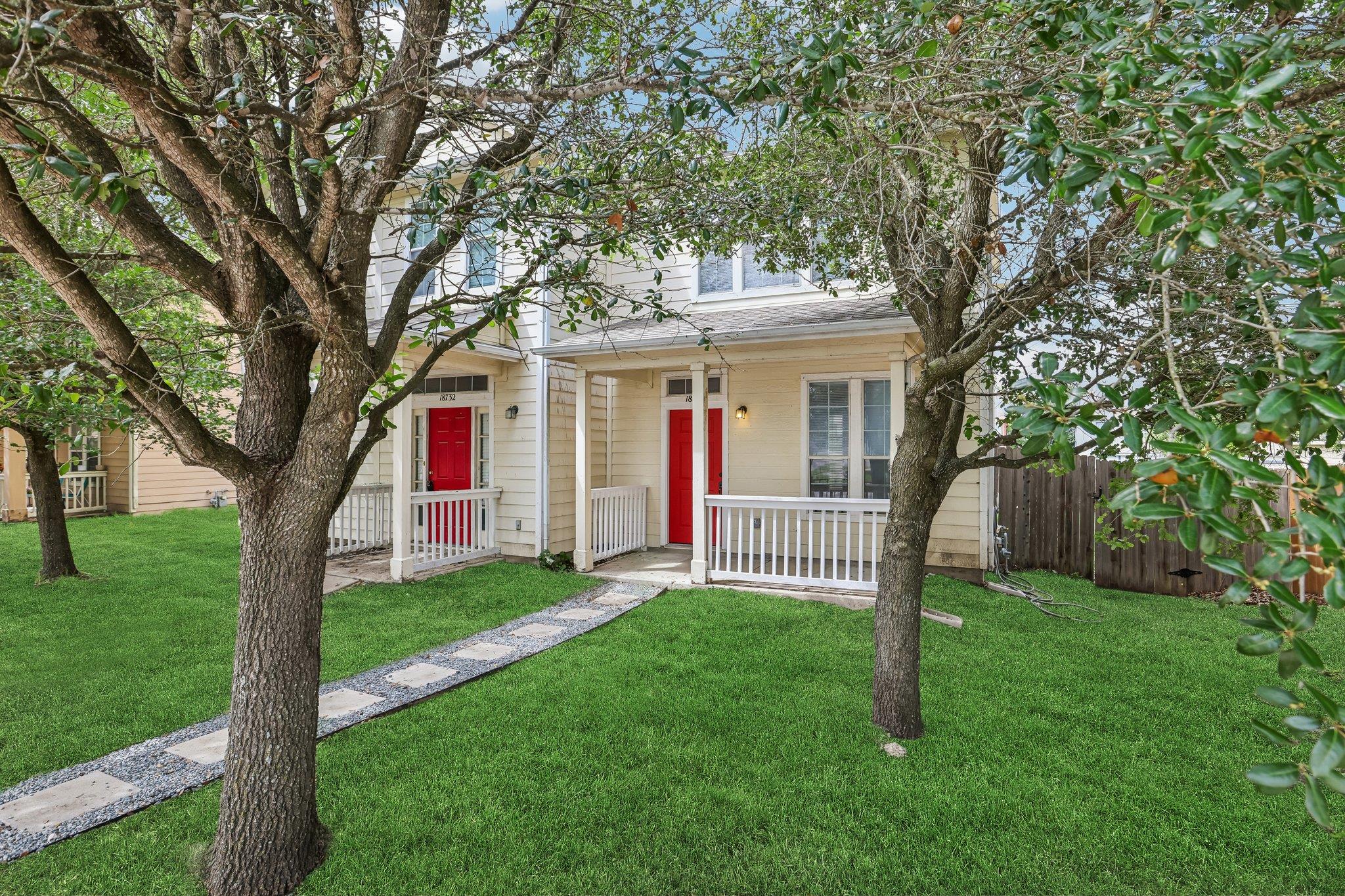 18736 Imperial Eagle Ln Property Photo 2