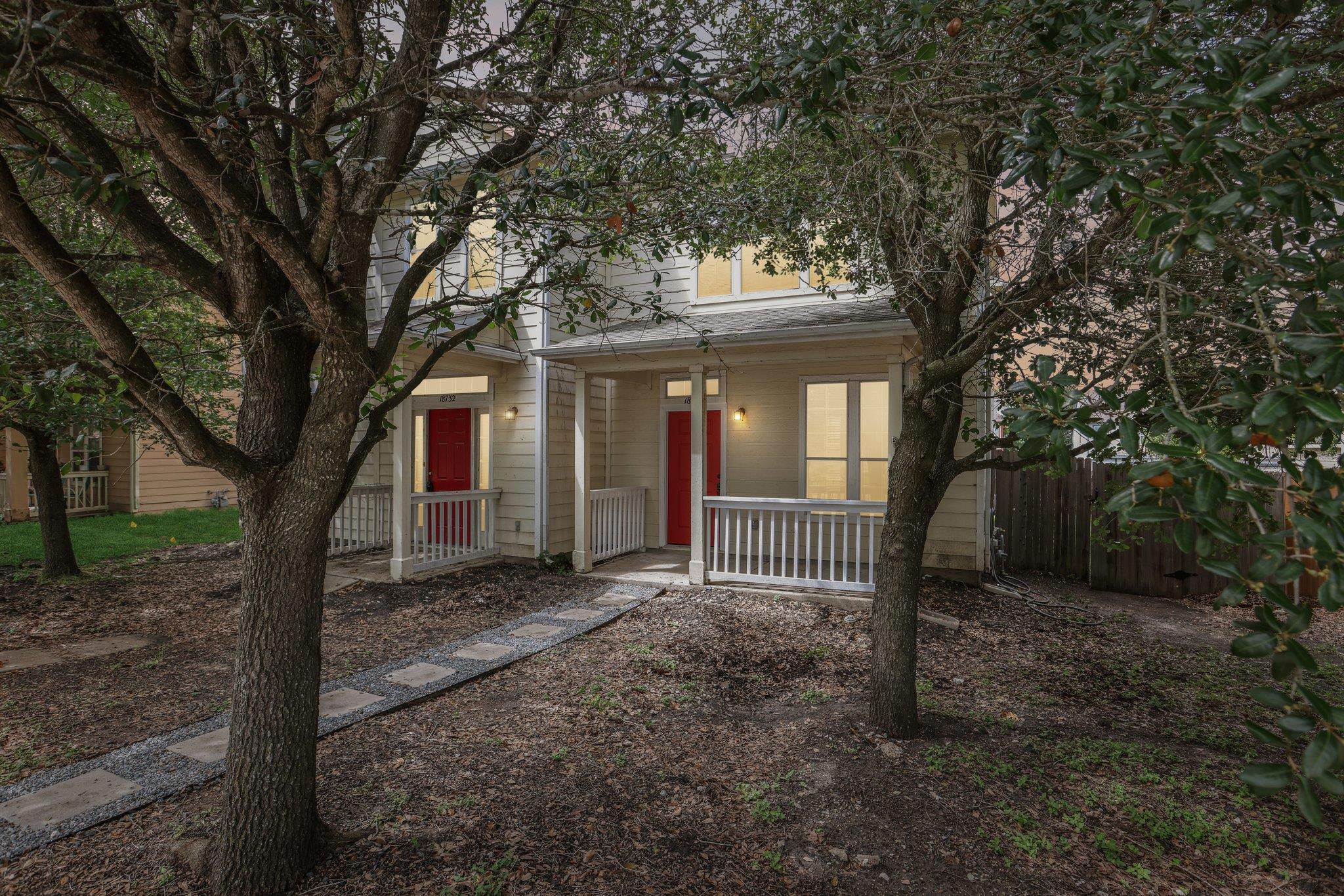 18736 Imperial Eagle Ln Property Photo 3